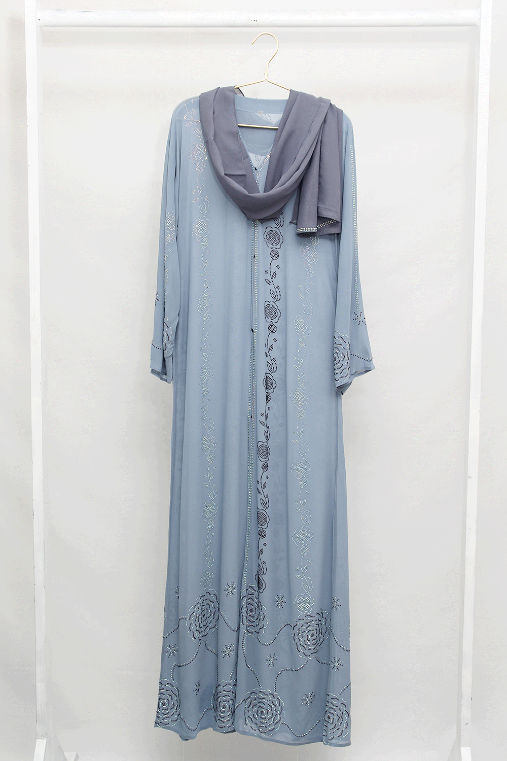 Amira Abaya