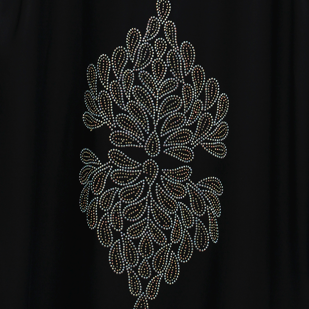 Nasreen Abaya