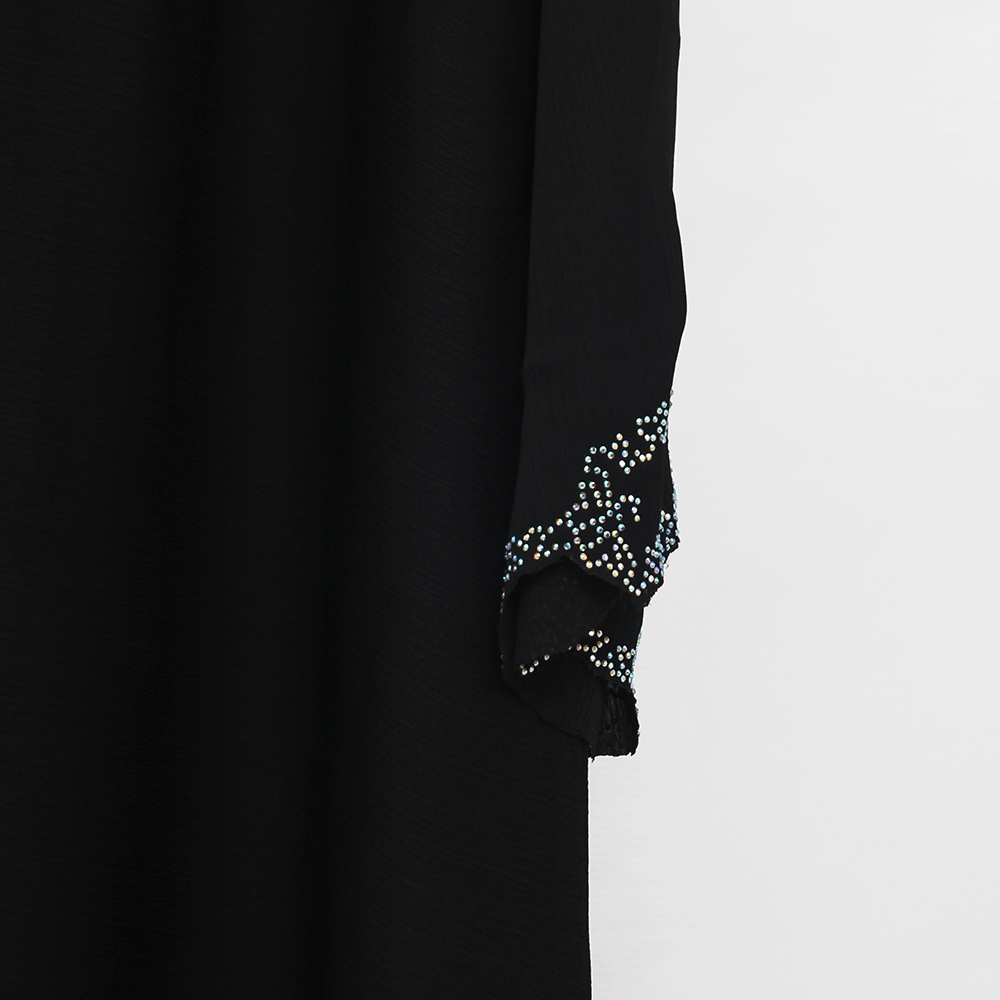 Khadija Abaya