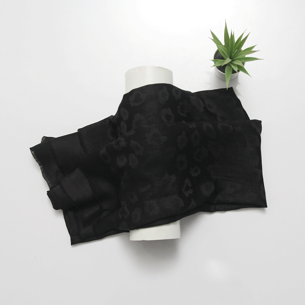Umaiza Printed Hijab