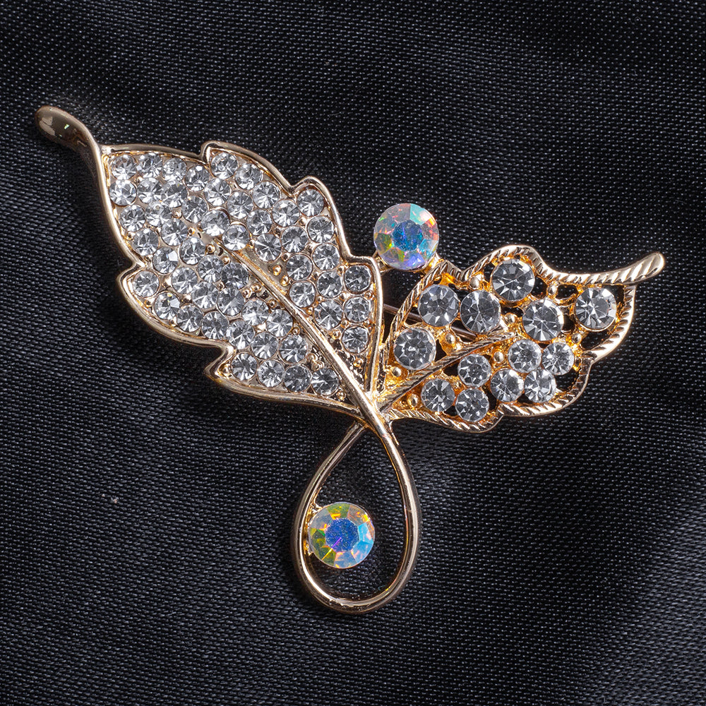 Leaf Golden Brooch