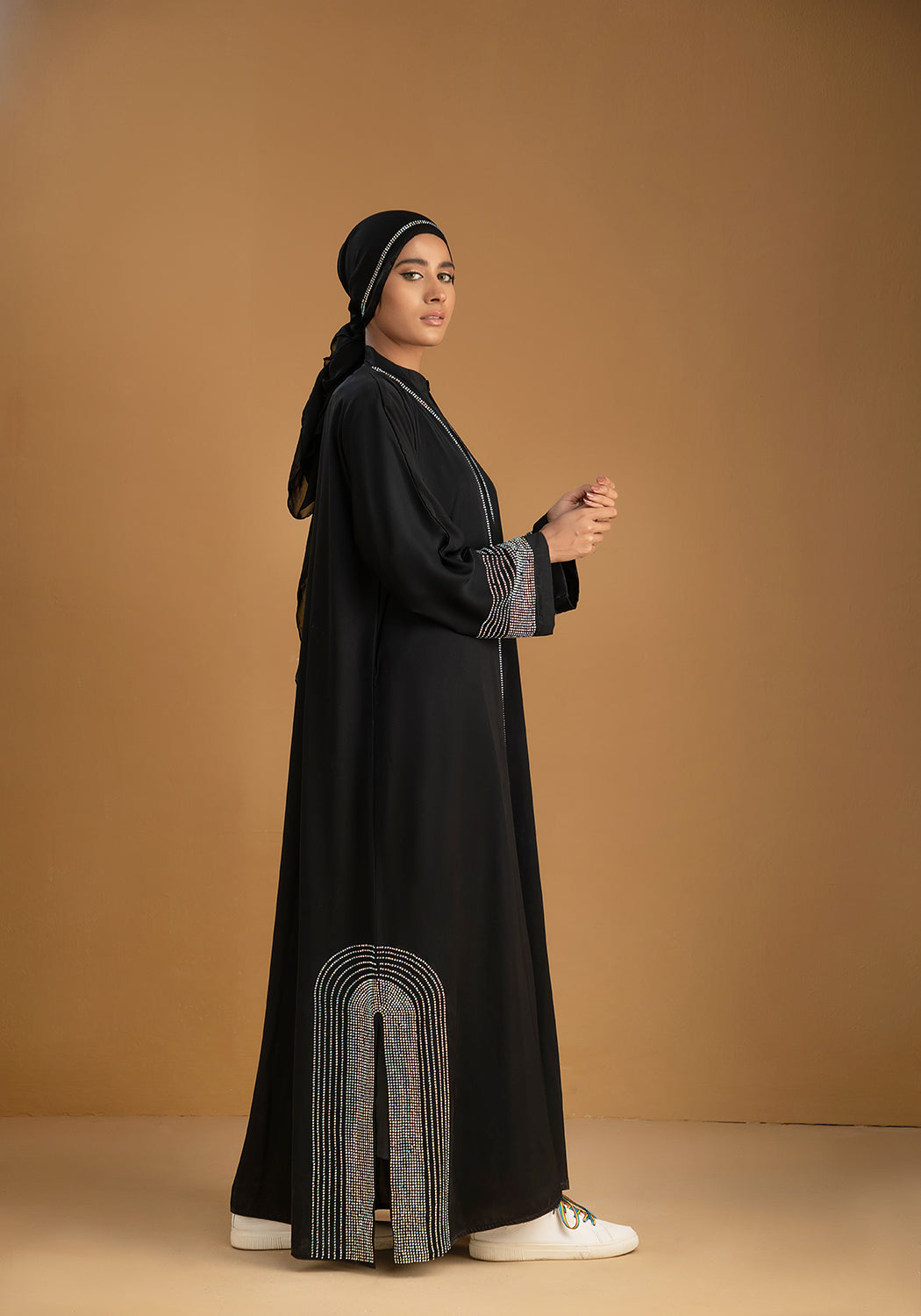 Bushra Abaya