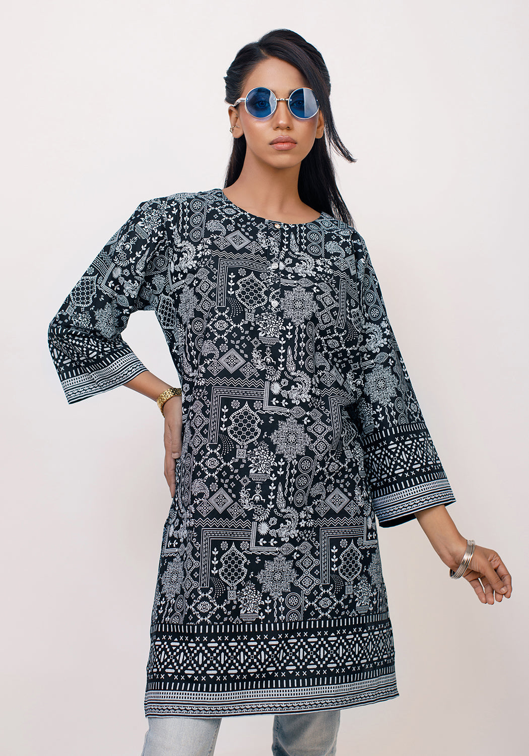 Arzoo Black and White Lawn Kurti