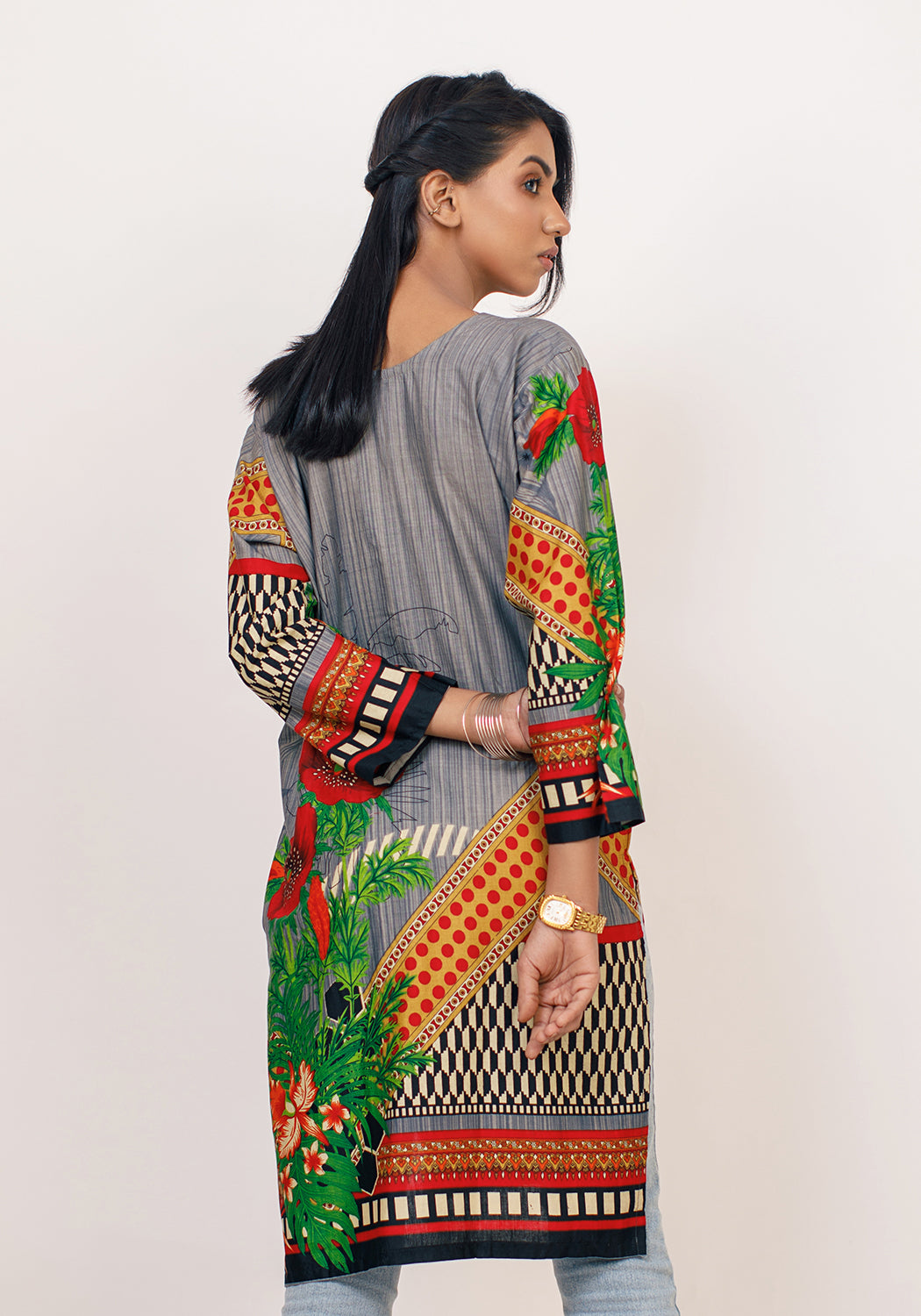 Arzoo Grey Lawn Kurti