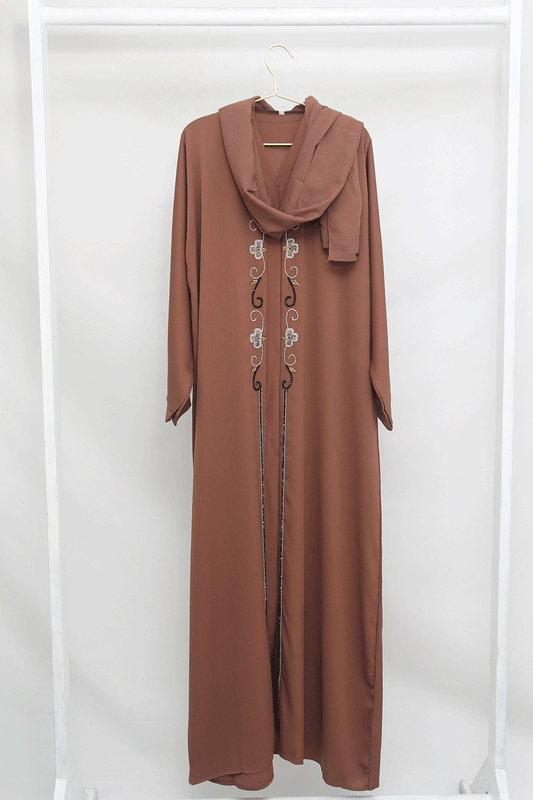 Nesrine Abaya