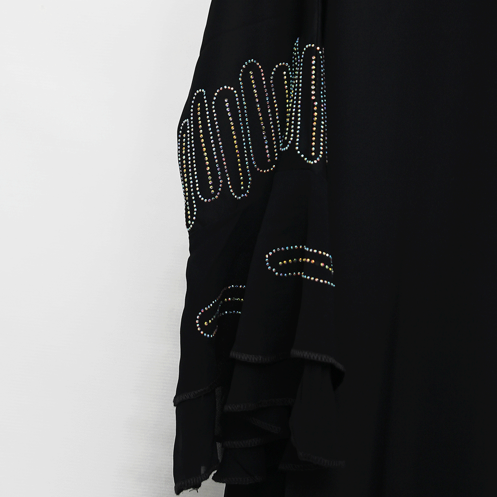 Shelly Abaya