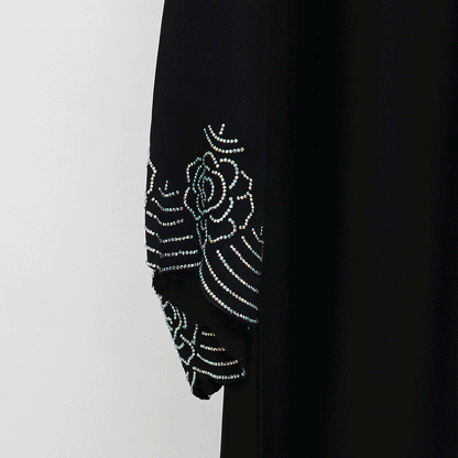 Yumna Abaya