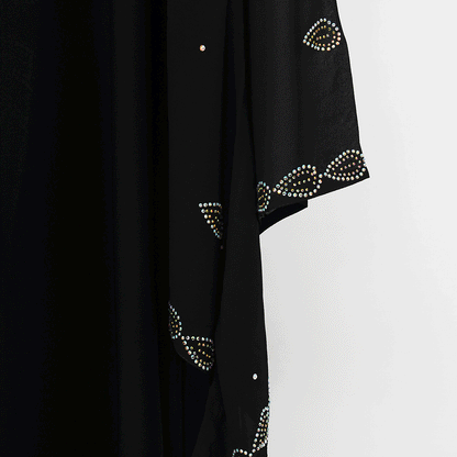 Nasreen Abaya