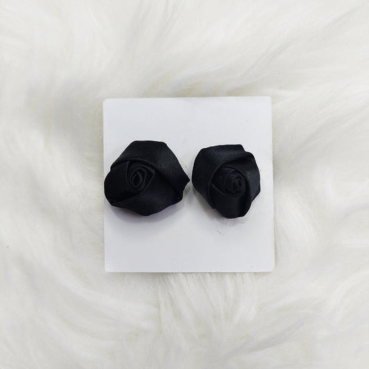 Rose Black Magnet Pins