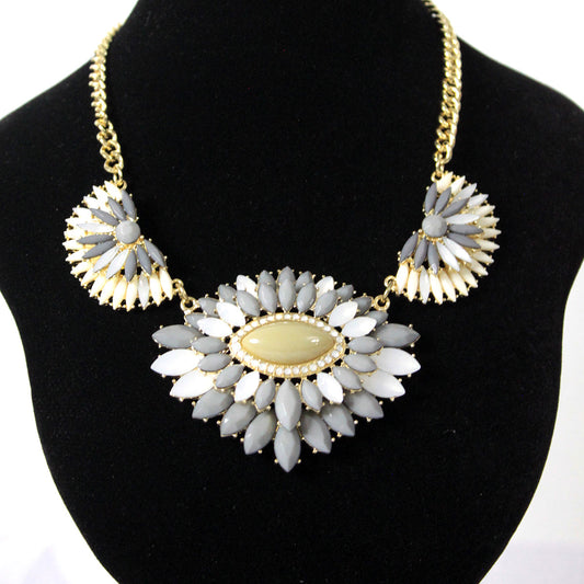 Petal shaped necklace