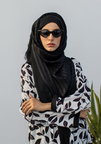 Lara Abaya