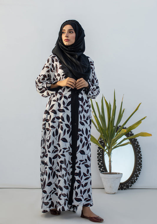 Lara Abaya