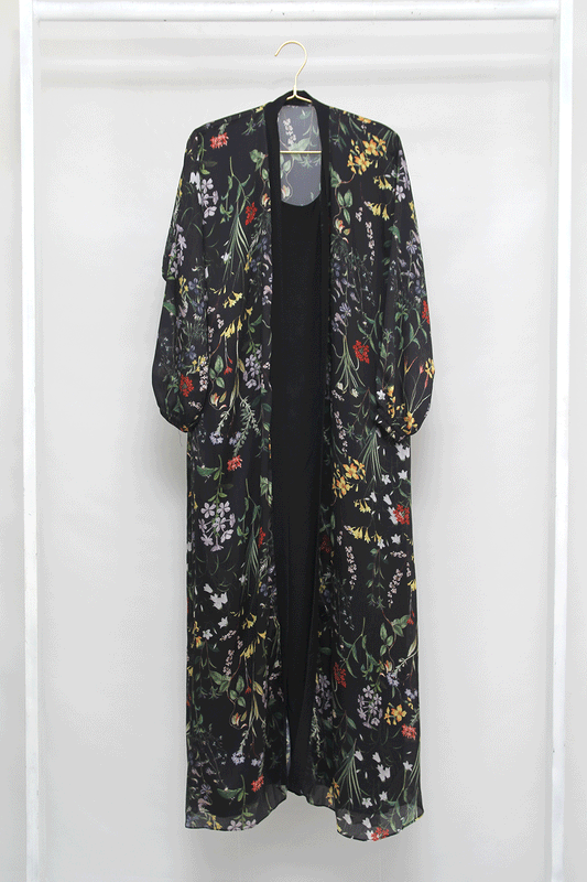 Noor Abaya