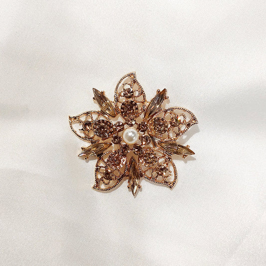 Twinkle Brooch
