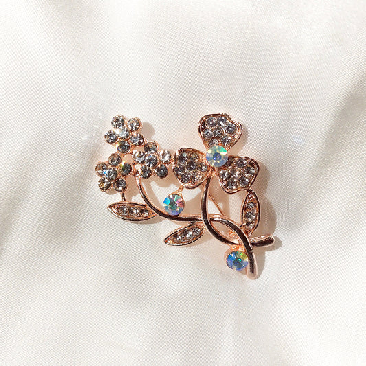 Zennat Brooch