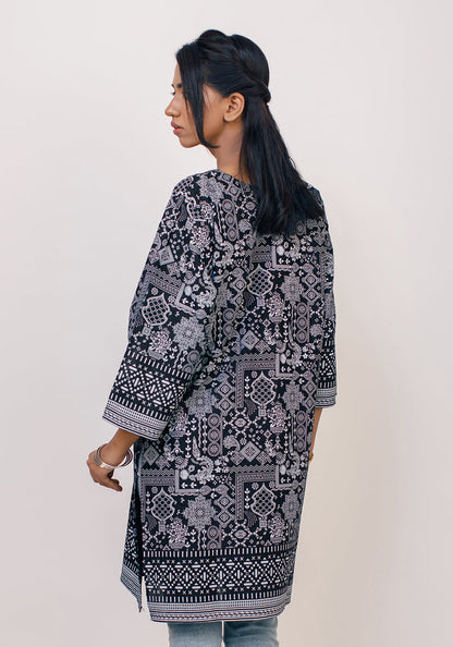 Arzoo Black and White Lawn Kurti
